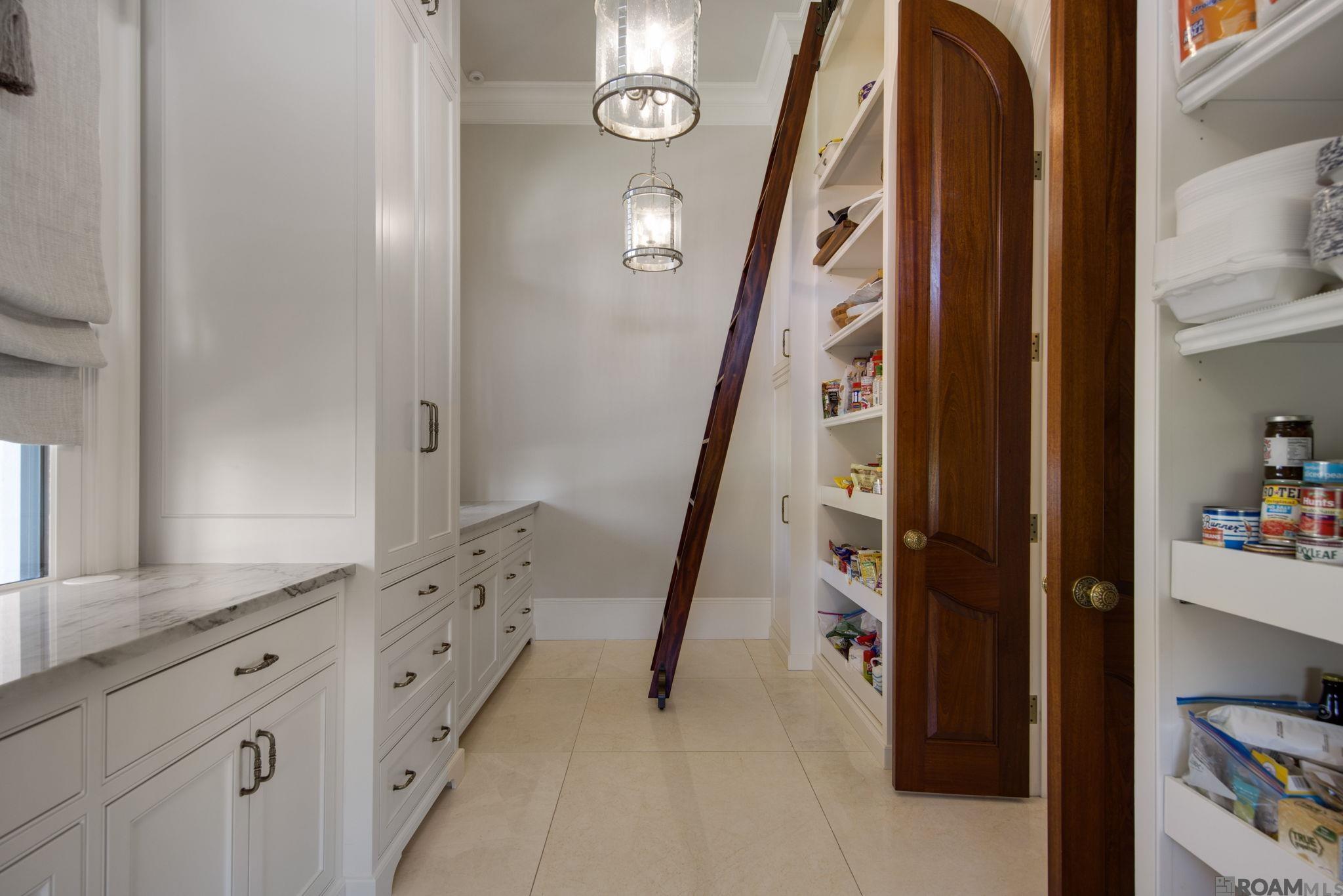 Baton Rouge, Louisiana, 70806, United States, 4 Bedrooms Bedrooms, ,5 BathroomsBathrooms,Residential,Active,2028744