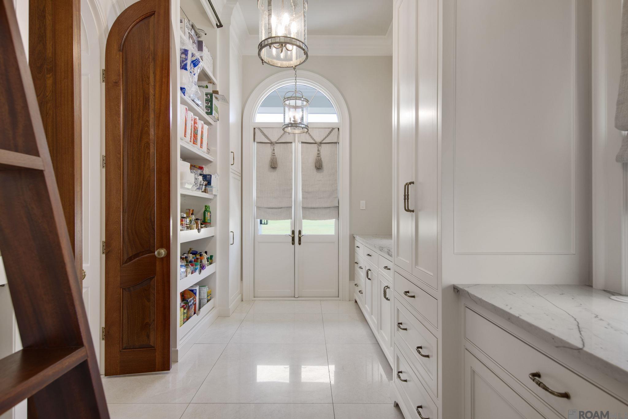 Baton Rouge, Louisiana, 70806, United States, 4 Bedrooms Bedrooms, ,5 BathroomsBathrooms,Residential,Active,2028744