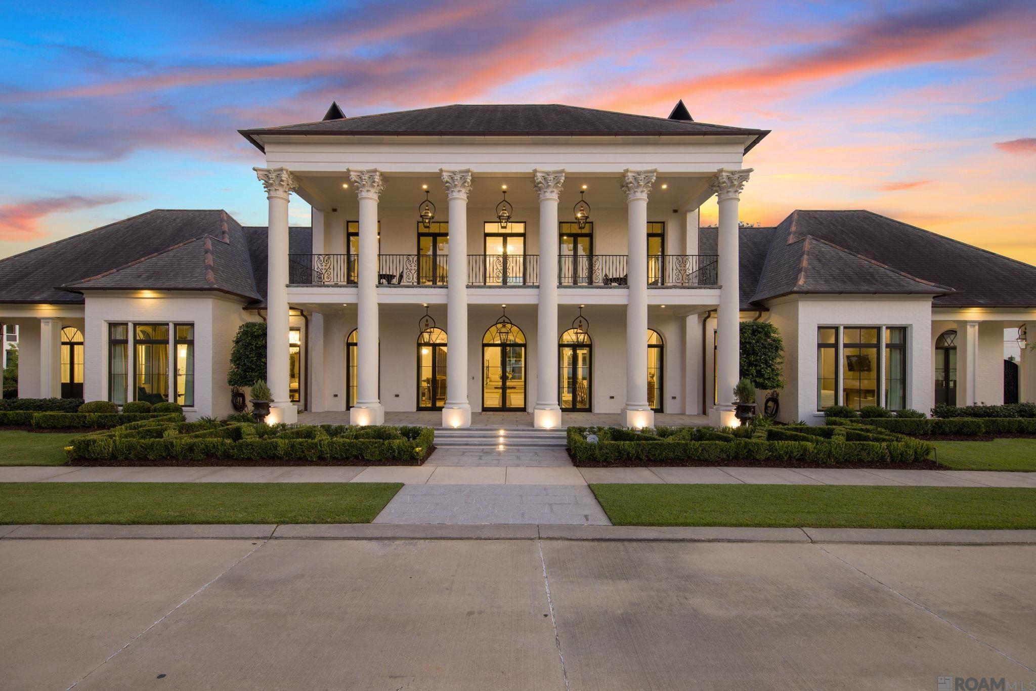 Baton Rouge, Louisiana, 70806, United States, 4 Bedrooms Bedrooms, ,5 BathroomsBathrooms,Residential,Active,2028744