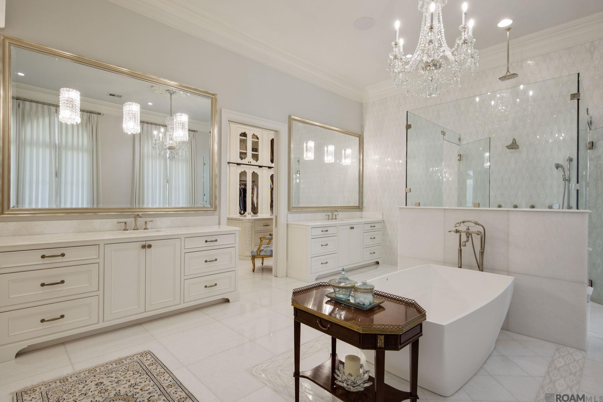 Baton Rouge, Louisiana, 70806, United States, 4 Bedrooms Bedrooms, ,5 BathroomsBathrooms,Residential,Active,2028744