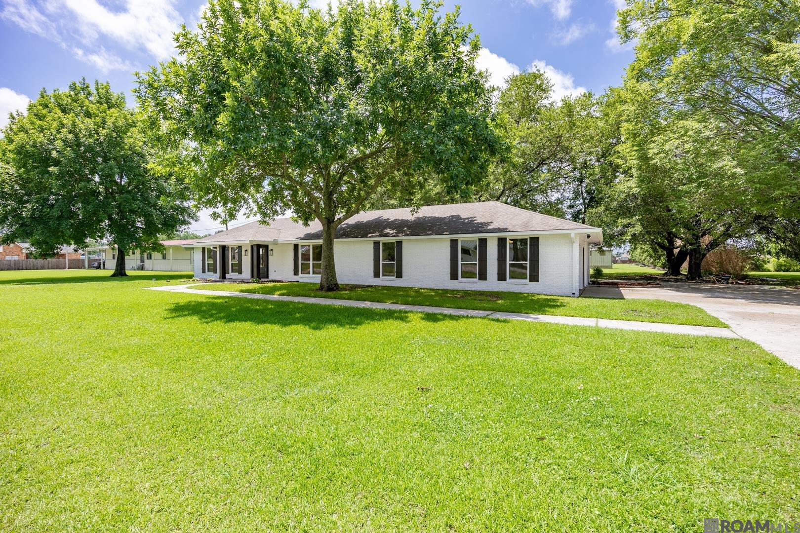 4631 Raymond Labauve Rd, Brusly, Louisiana image 3
