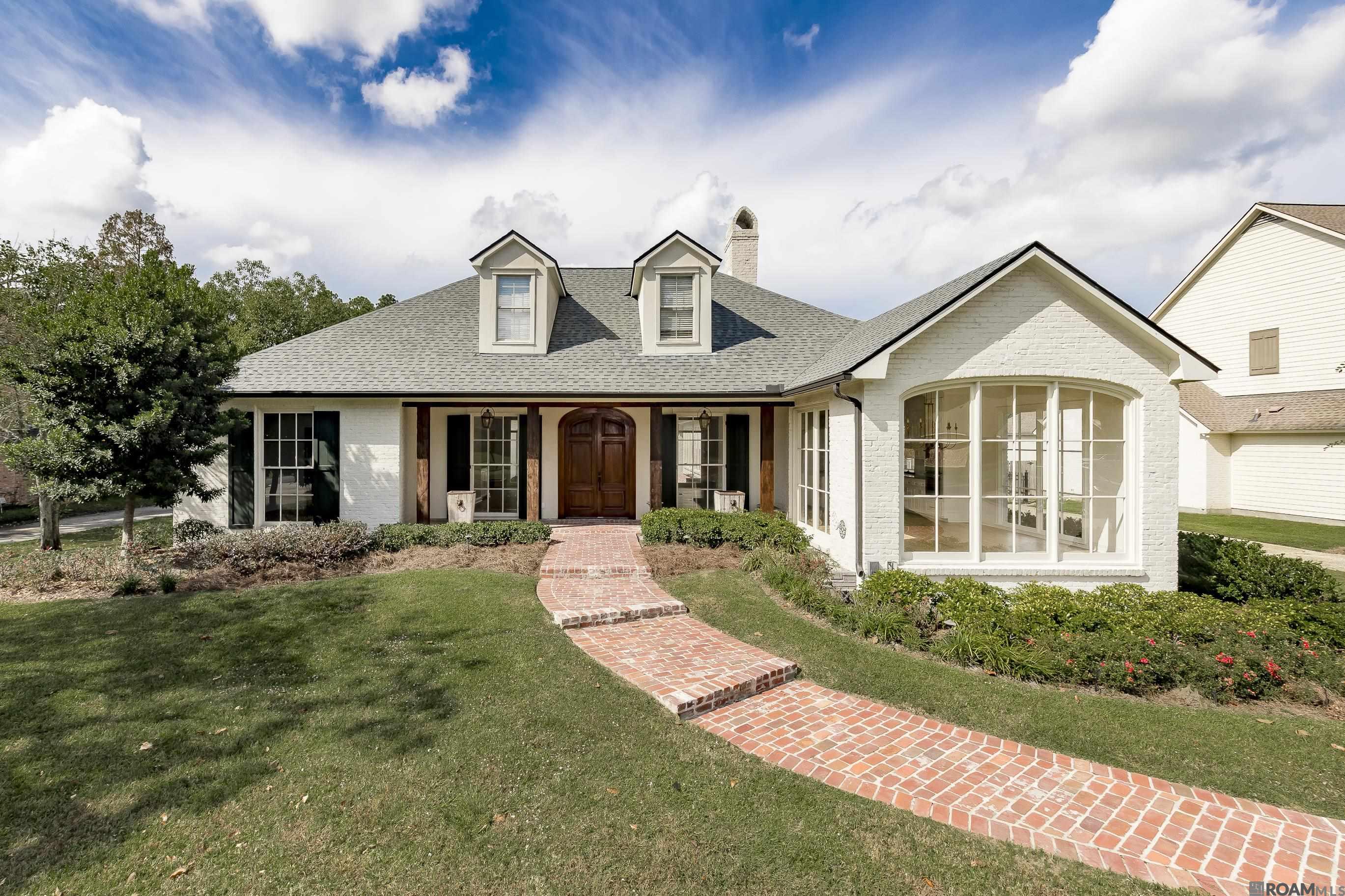 Baton Rouge, Louisiana 70820, United States, 4 Bedrooms Bedrooms, ,4 BathroomsBathrooms,Residential,Contingent,80803