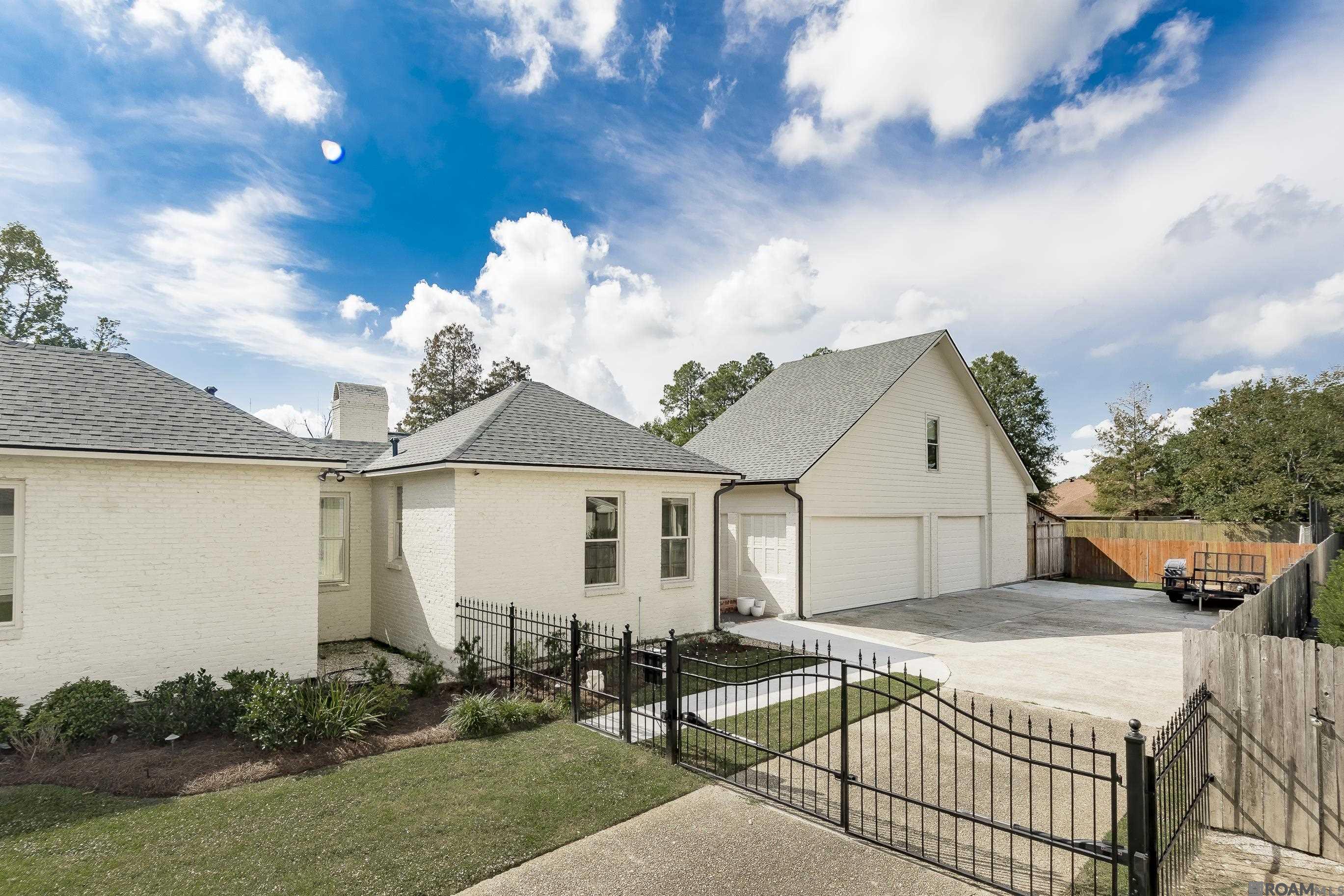 Baton Rouge, Louisiana 70820, United States, 4 Bedrooms Bedrooms, ,4 BathroomsBathrooms,Residential,Contingent,80803