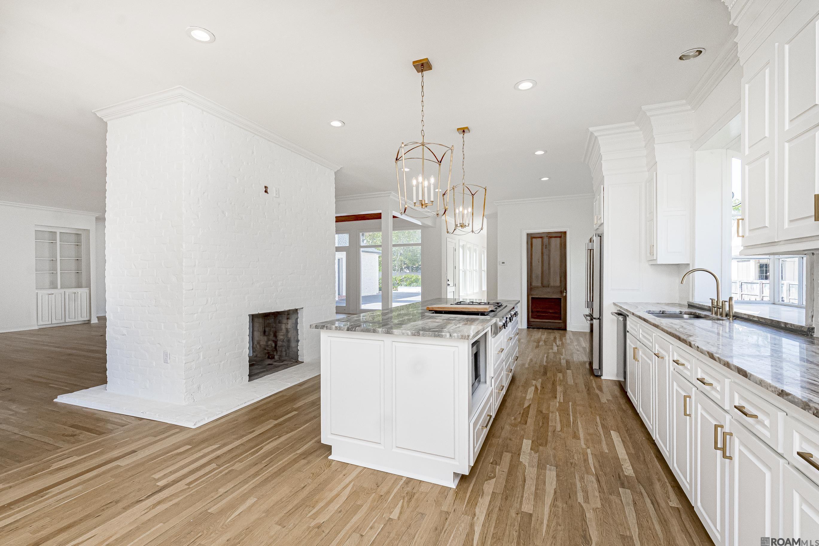 Baton Rouge, Louisiana 70820, United States, 4 Bedrooms Bedrooms, ,4 BathroomsBathrooms,Residential,Contingent,80803