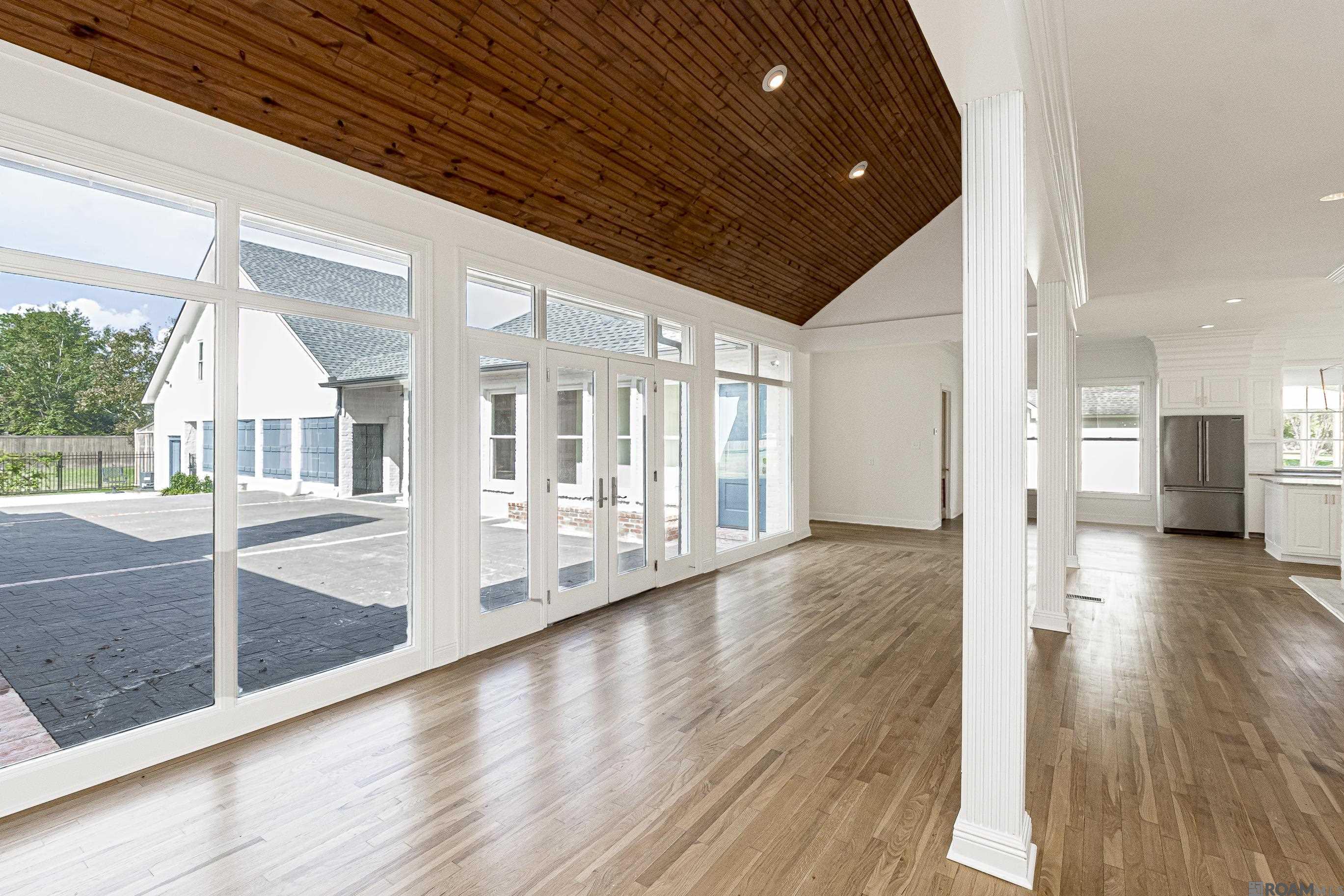 Baton Rouge, Louisiana 70820, United States, 4 Bedrooms Bedrooms, ,4 BathroomsBathrooms,Residential,Contingent,80803