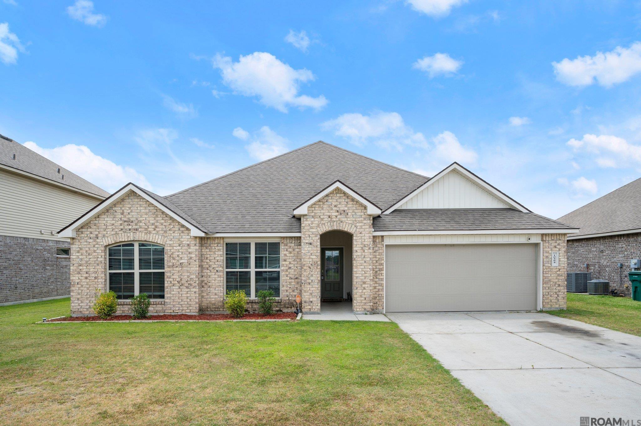 10584 Trailside Dr, Denham Springs, Louisiana image 1