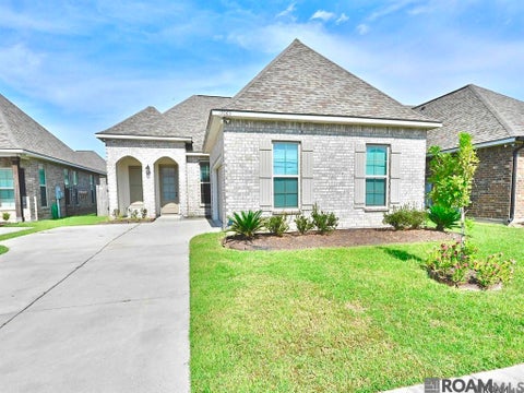 Homes For Rent - 17065 White Ibis Ave<br/> Ascension County, Prairieville, LA 70769