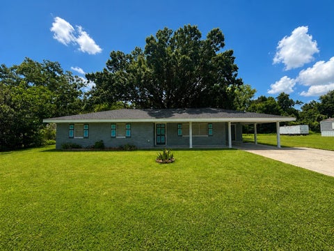 Homes For Sale - 320 Ozia Skyline Drive<br/> Houma, LA 70364