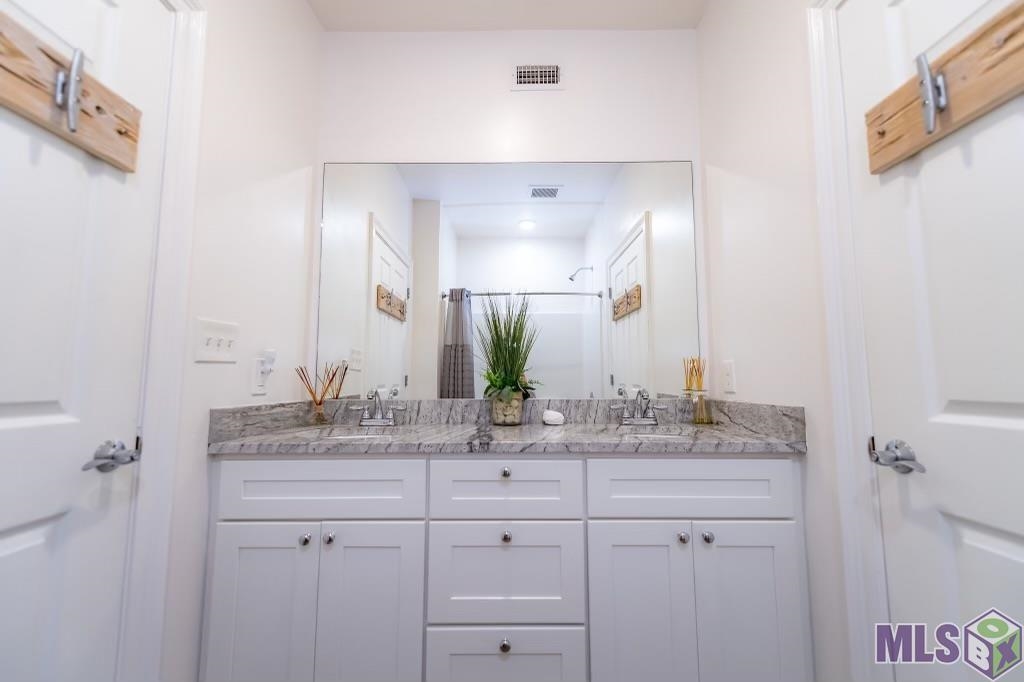 120 Carmen Lane #RU 34, Grand Isle, Louisiana image 5
