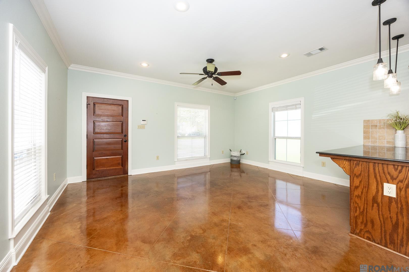 716 Avenue B, Port Allen, Louisiana image 6