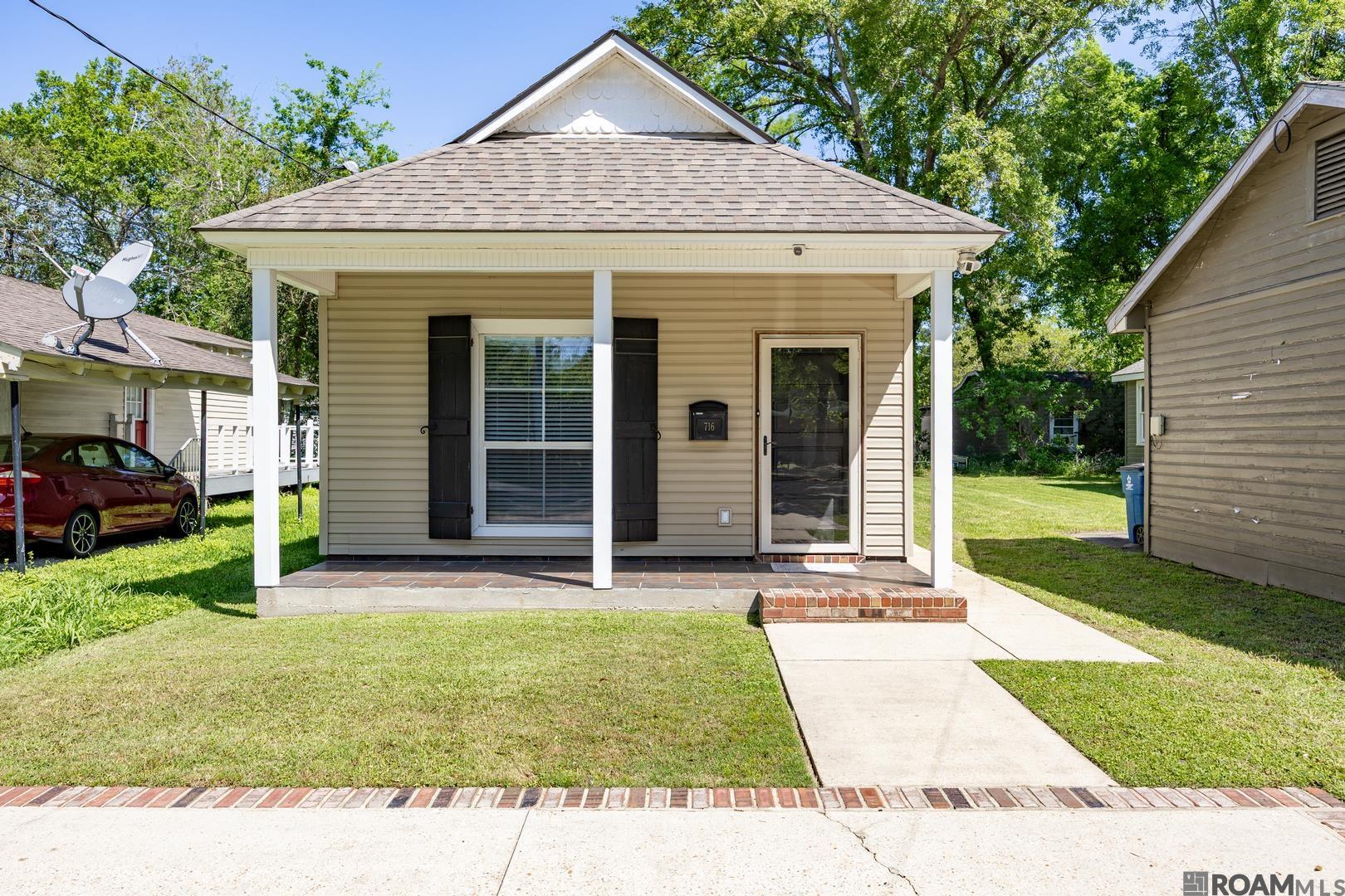 716 Avenue B, Port Allen, Louisiana image 1
