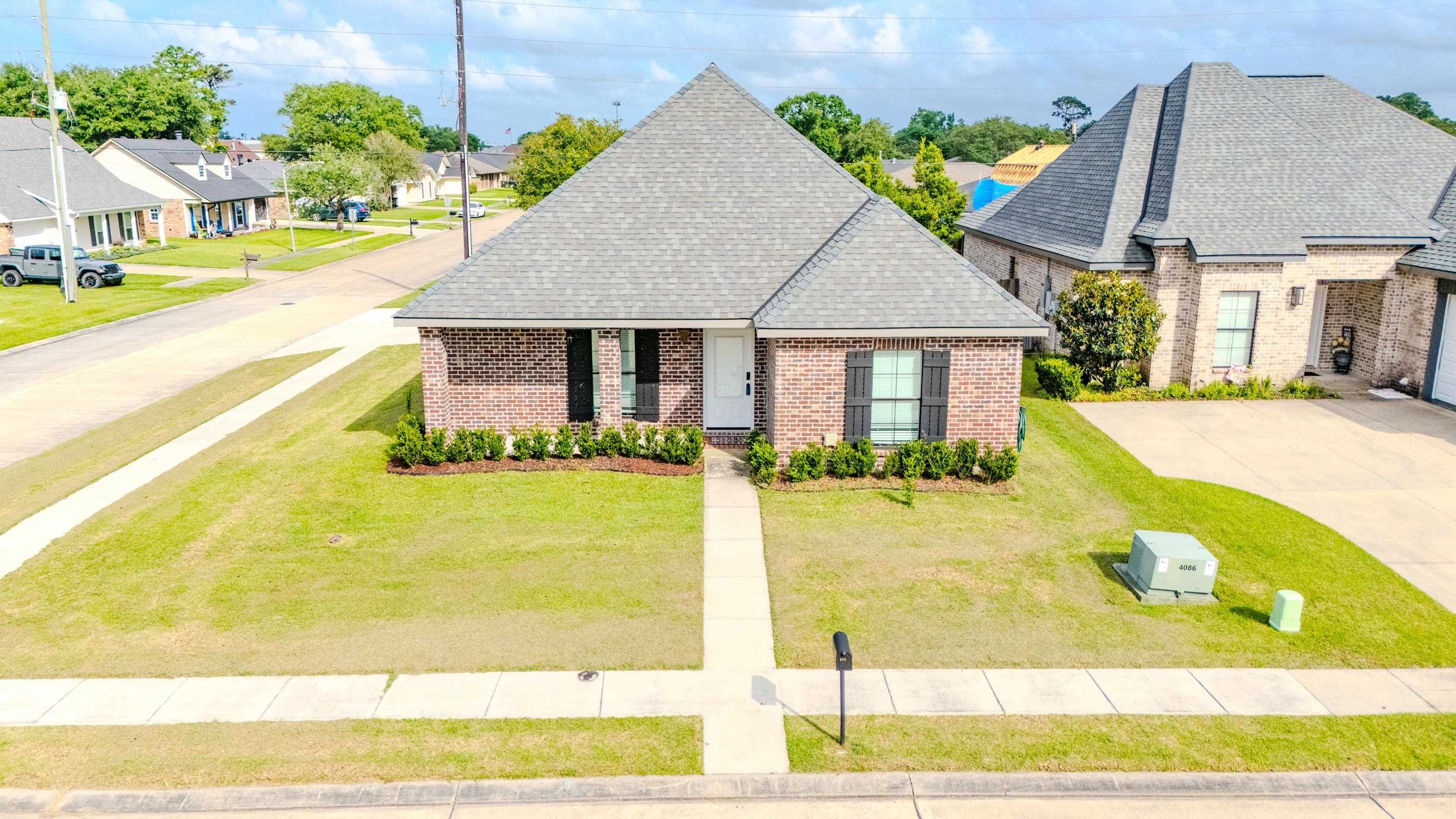 379 Shoal Drive, Houma, Louisiana image 2
