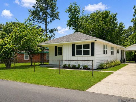 Homes For Sale - 1874 71st Street<br/> Baton Rouge, LA 70807