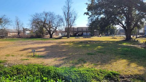 Vacant Land For Sale - 303 & 305 Lashbrooke Street<br/> Chauvin, LA 70344
