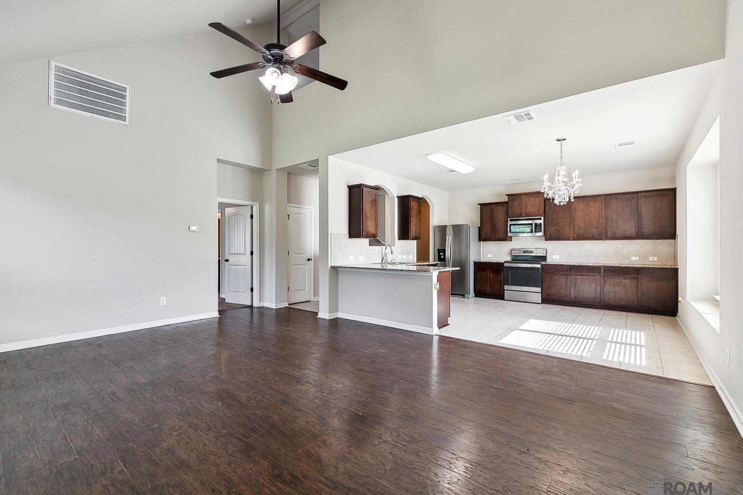 10661 Braves Ave, Denham Springs, Louisiana image 4