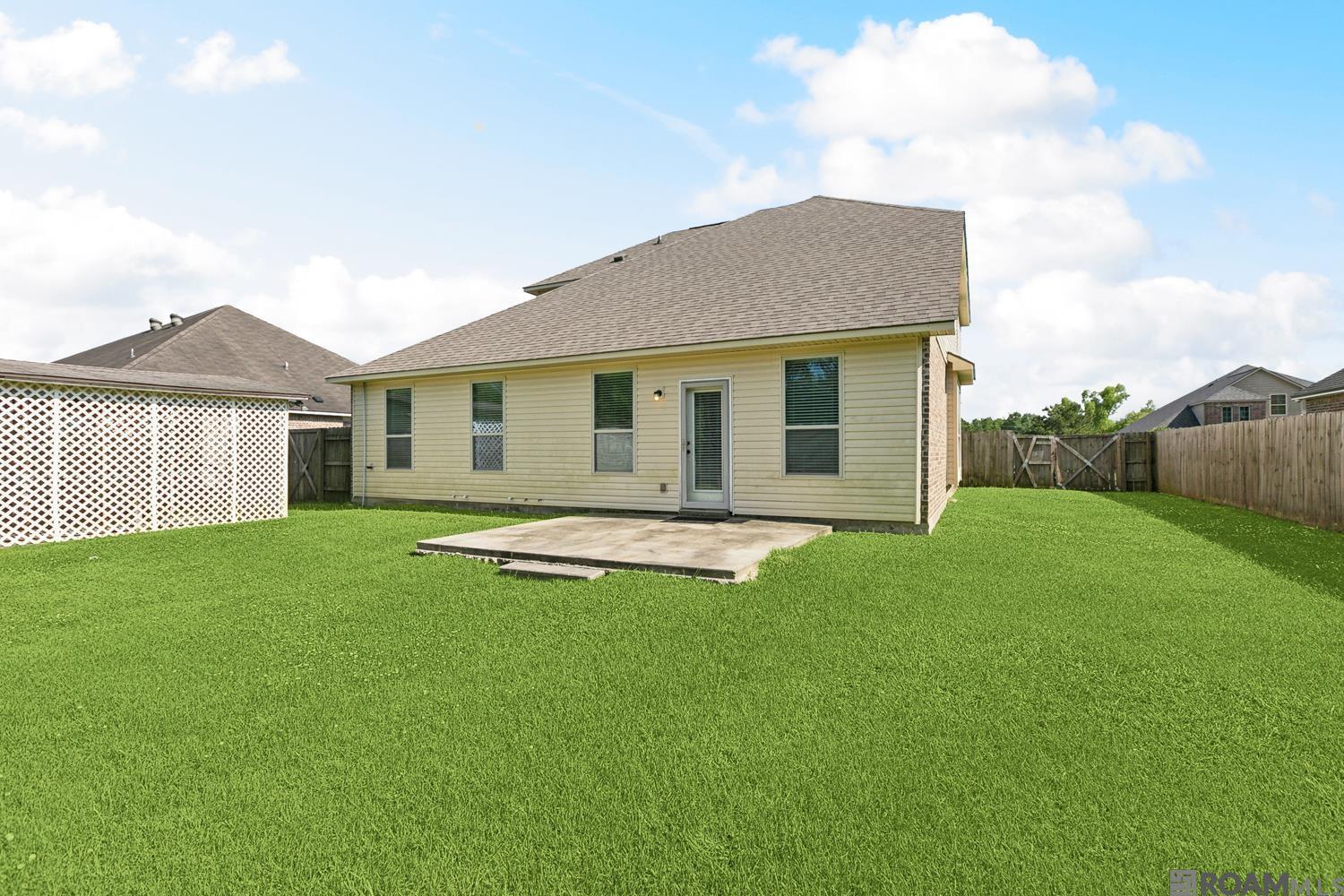 10661 Braves Ave, Denham Springs, Louisiana image 20