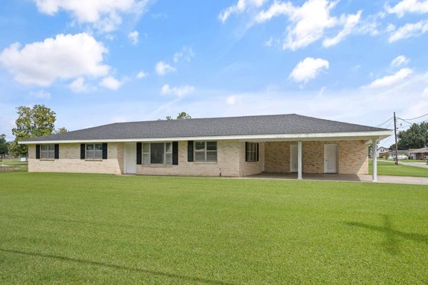 13272 ACORN ST, VACHERIE, LA 70090 - Image 4e661ed0c607dd3bde72fd9b158390eb/3190643712