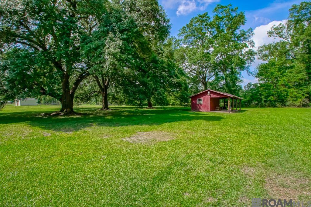 6915 Greenmeadow Dr, Greenwell Springs, Louisiana image 34