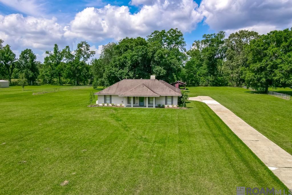 6915 Greenmeadow Dr, Greenwell Springs, Louisiana image 37