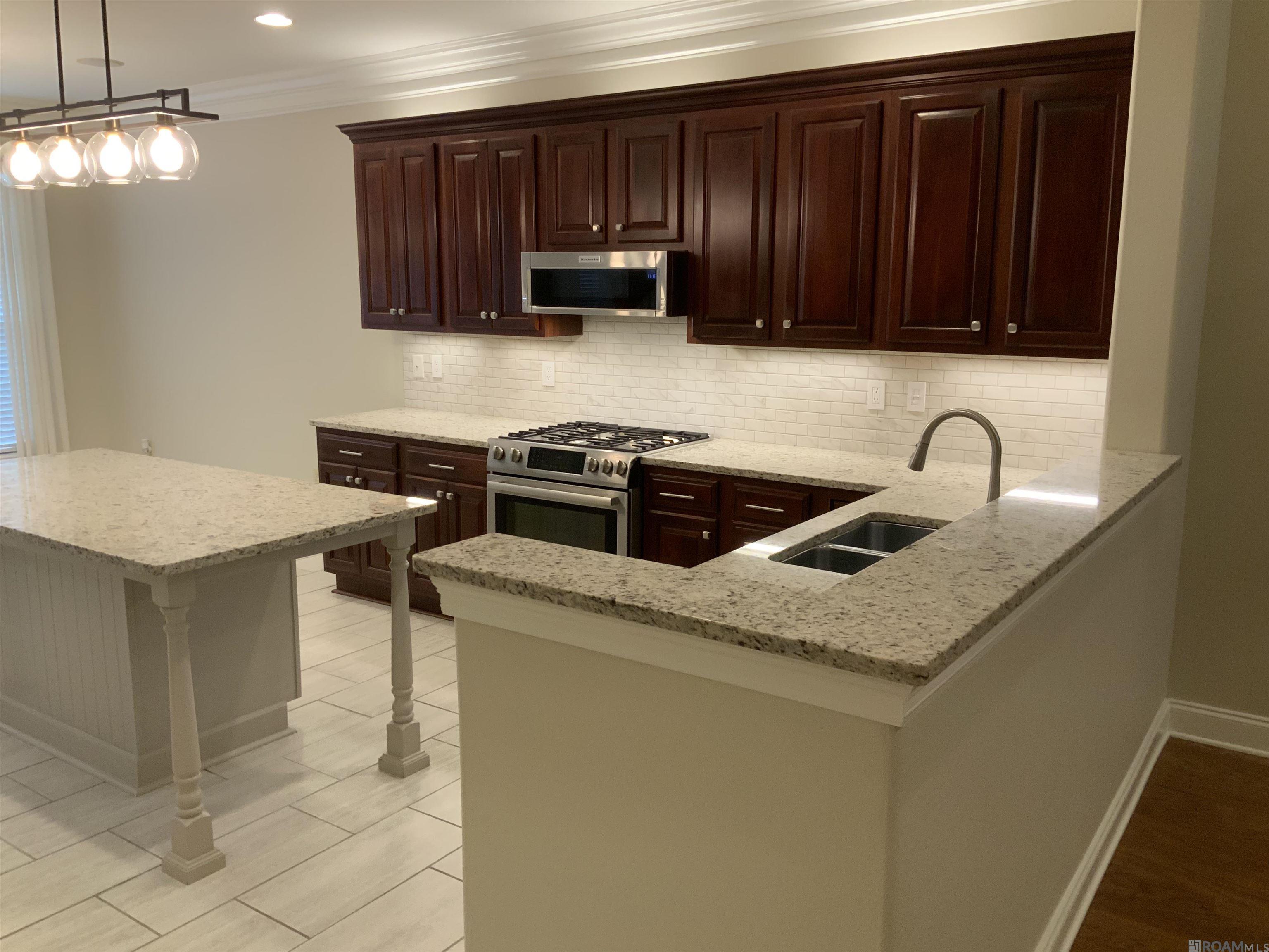 18639 Perkins Rd #16, Prairieville, Louisiana image 3