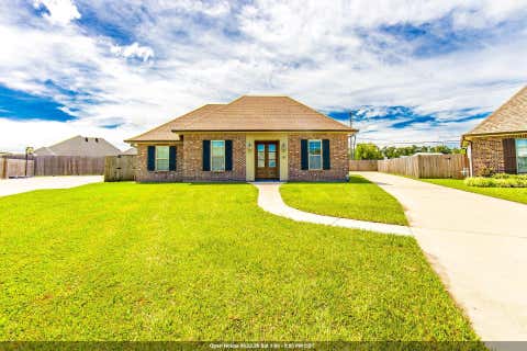 Homes For Sale - 187 Linest Drive<br/> Houma, LA 70364