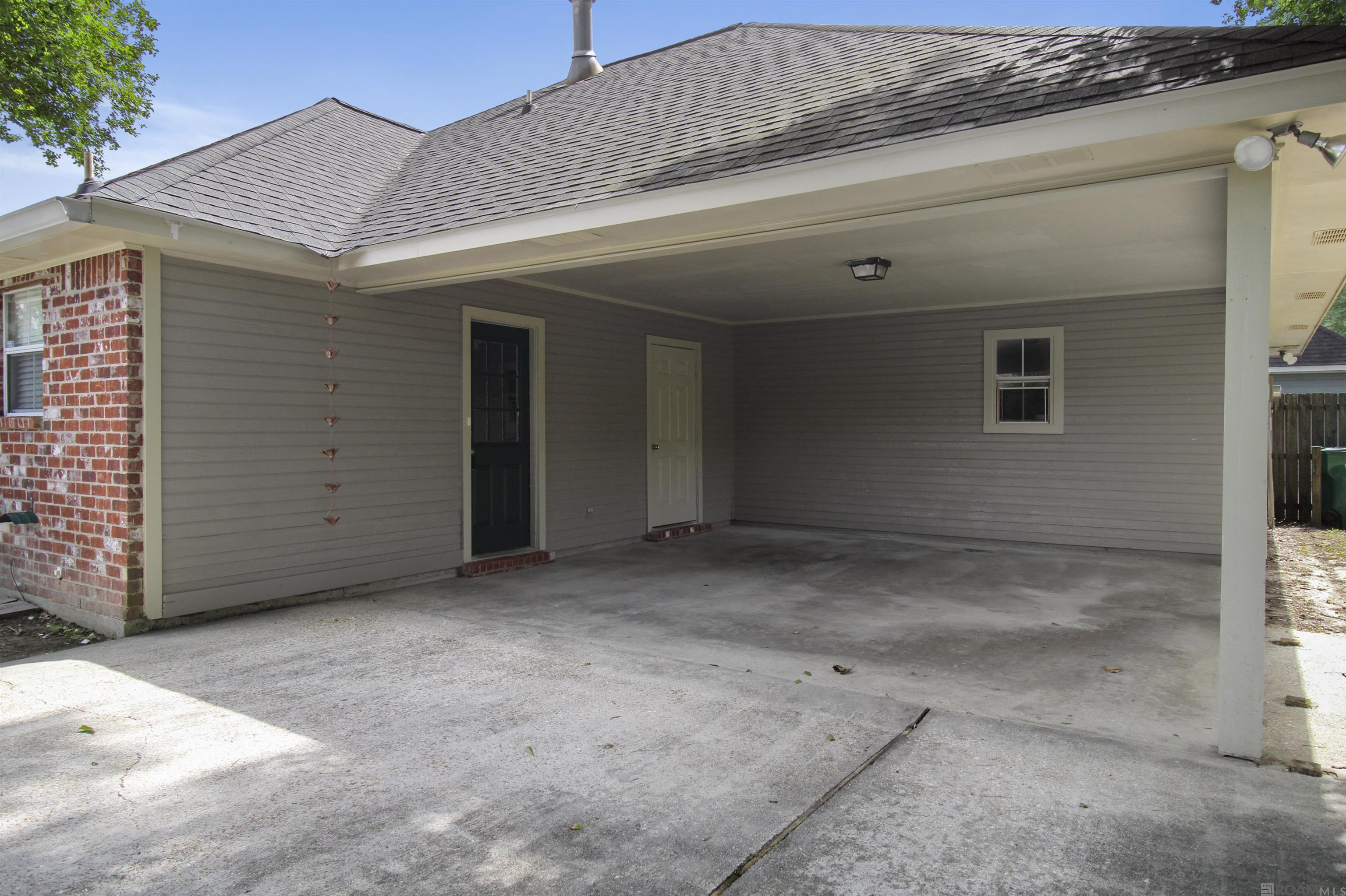 9124 Gary Dr, Denham Springs, Louisiana image 30