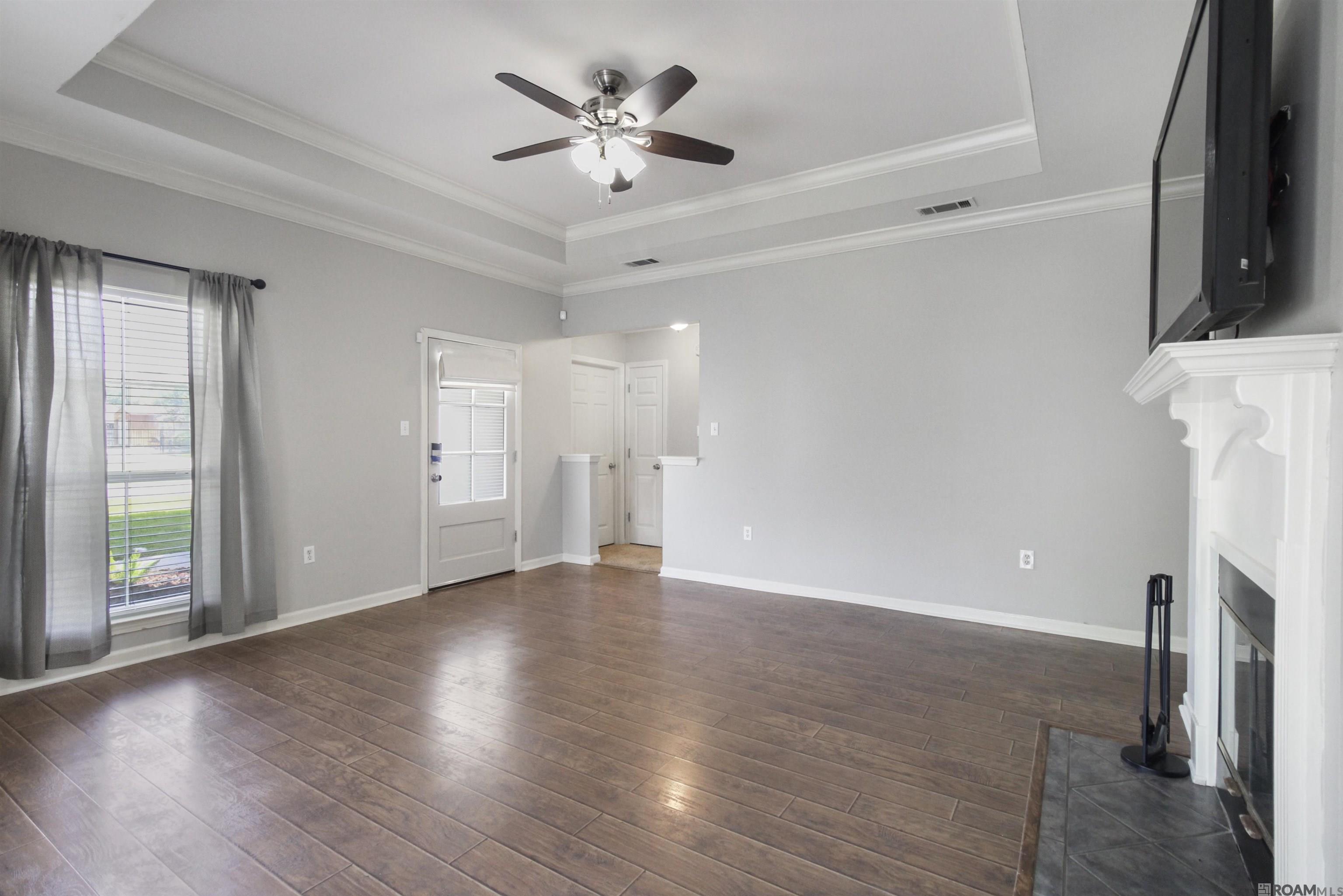 9124 Gary Dr, Denham Springs, Louisiana image 5