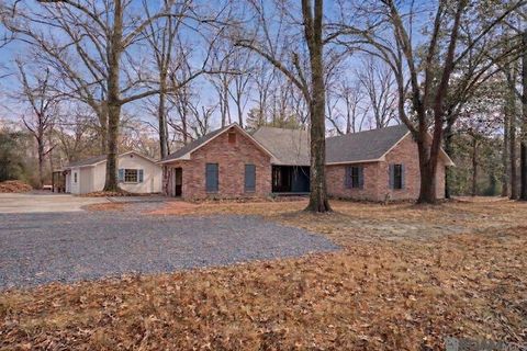 Homes For Sale - 18439 Belle Alliance Rd<br/> Ascension County, Prairieville, LA 70769