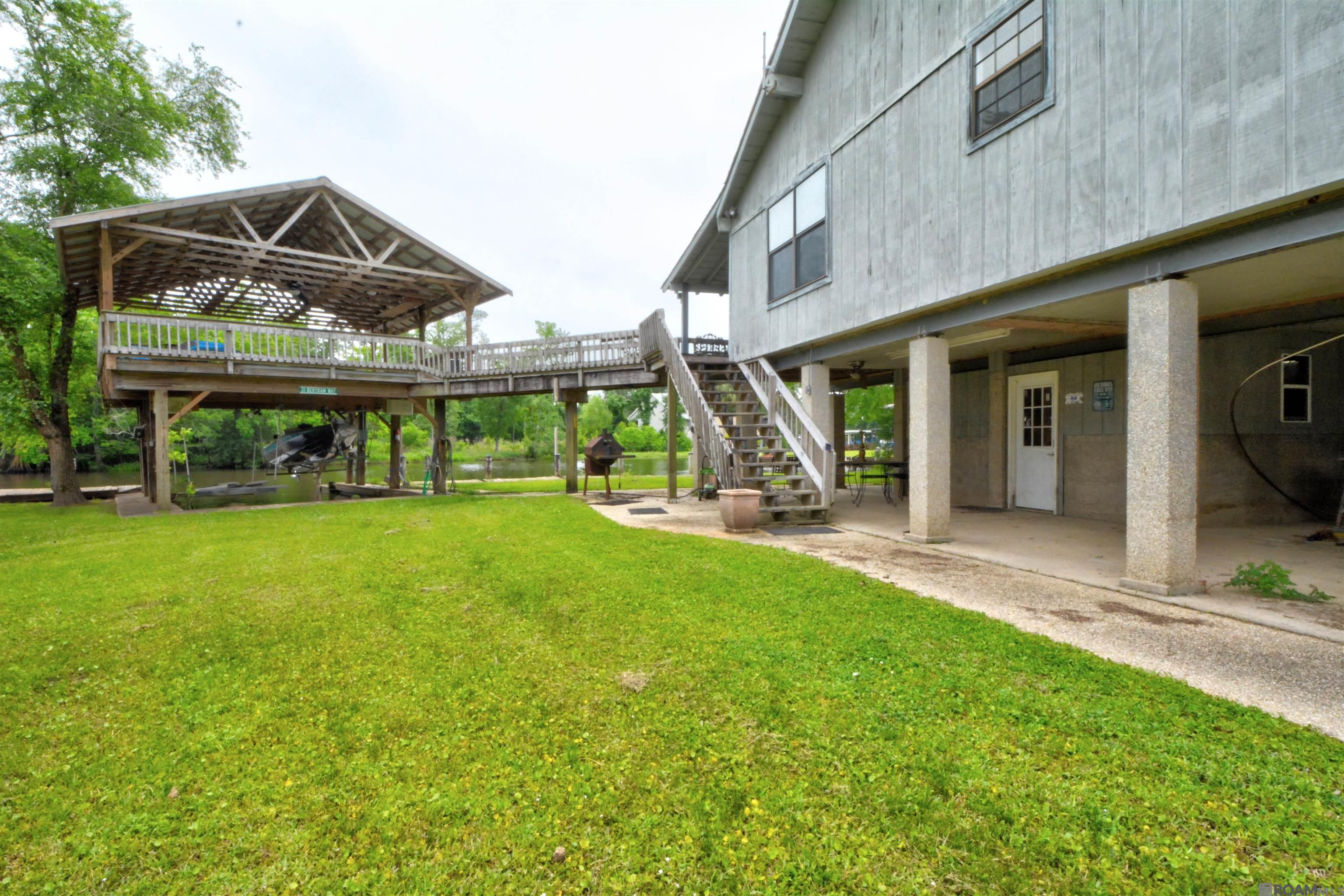 32854 Cypress Dr, Springfield, Louisiana image 2