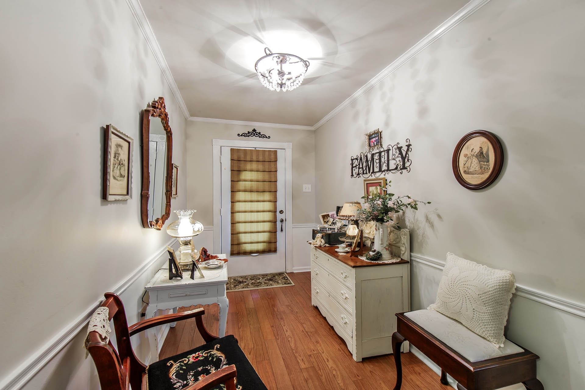 204 Lake Crescent Circle, Houma, Louisiana image 3