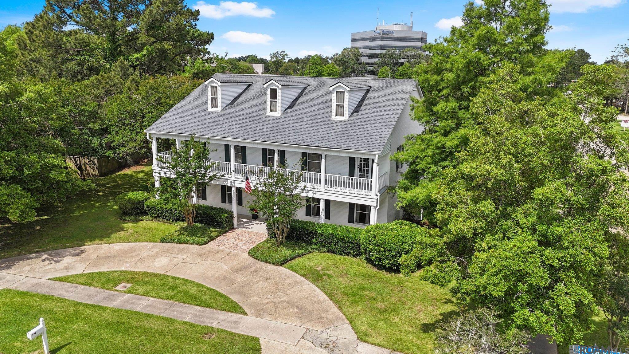 3906 Lake Laberge Cir