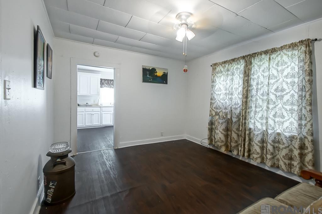 1103 E Main St, New Roads, Louisiana image 6
