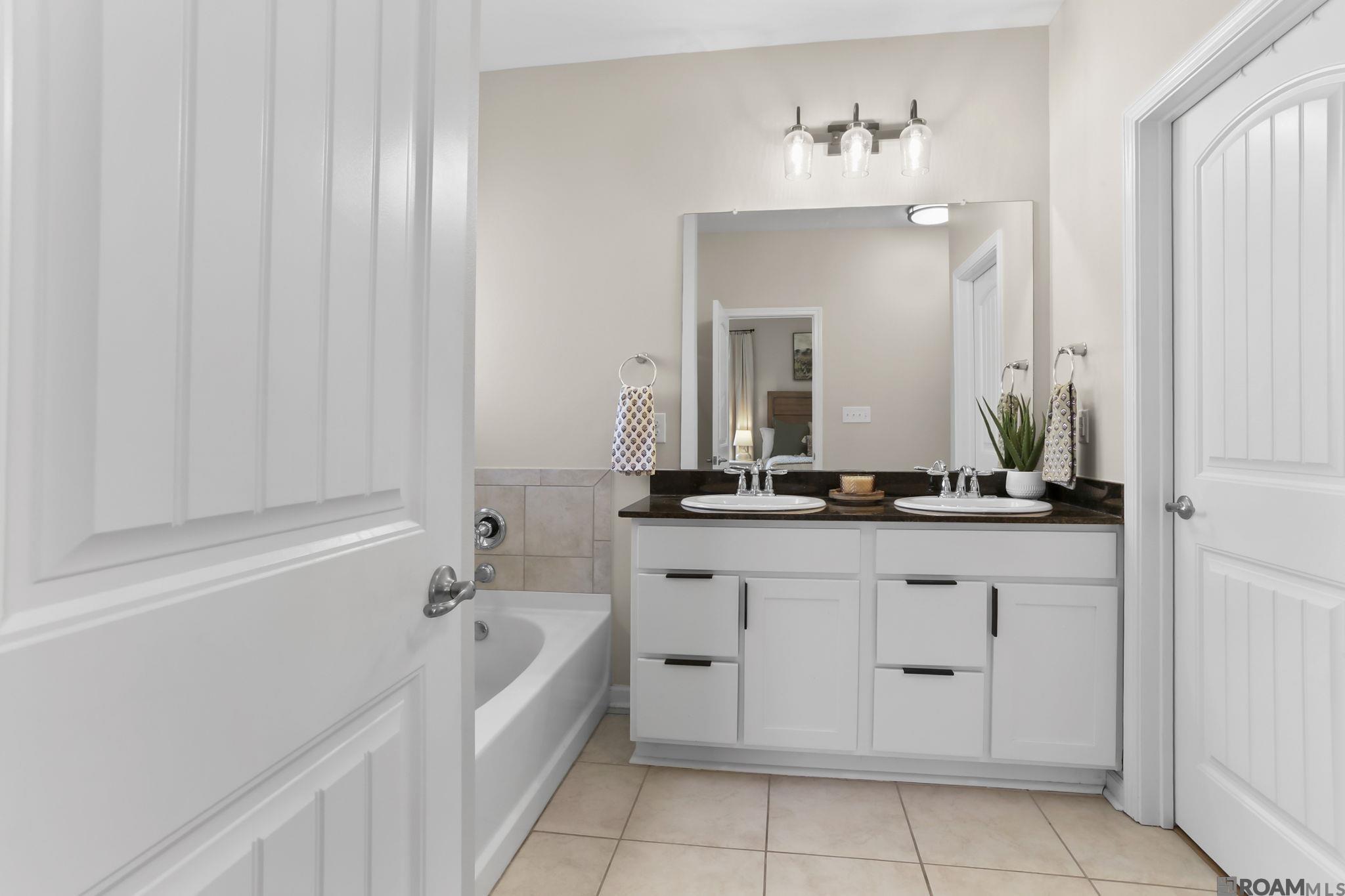11491 Legacy Oaks Ln, Gonzales, Louisiana image 10
