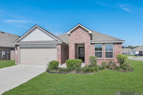Homes For Sale - 32147 Devan Trails<br/> Livingston County, Denham Springs, LA 70726