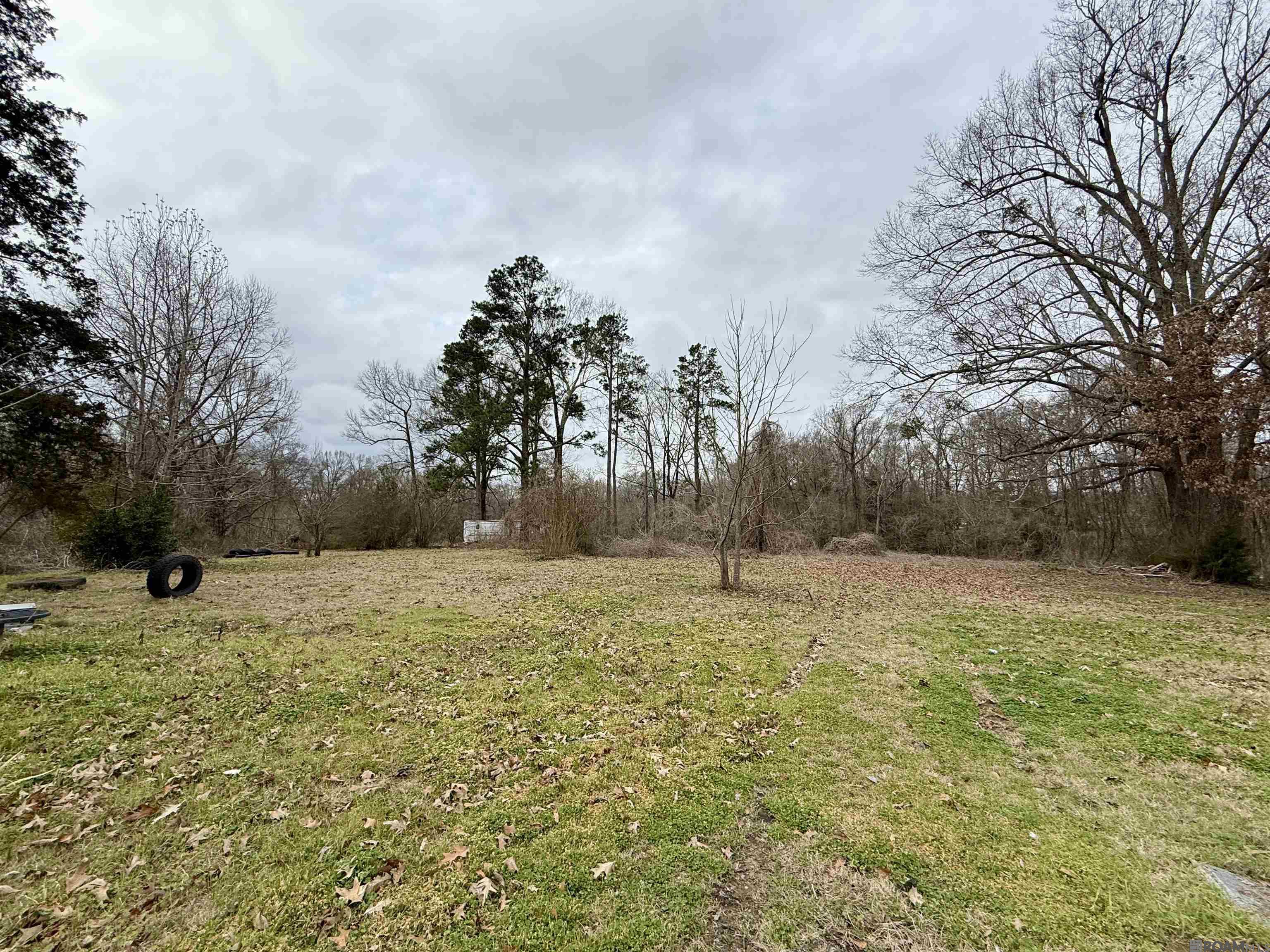 Photo 1 of 15 — 21 Southview Drive, Natchez, MS 39120