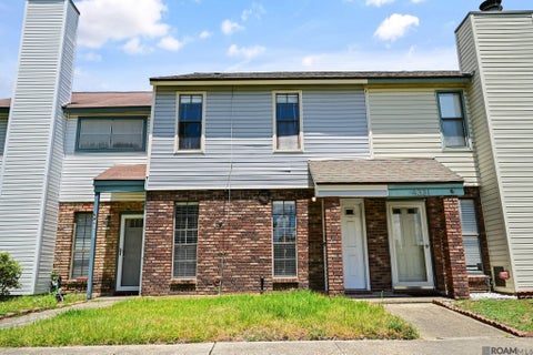 Townhouse For Sale - 4321 Jefferson Woods Dr #2<br/> East Baton Rouge County, Baton Rouge, LA 70809