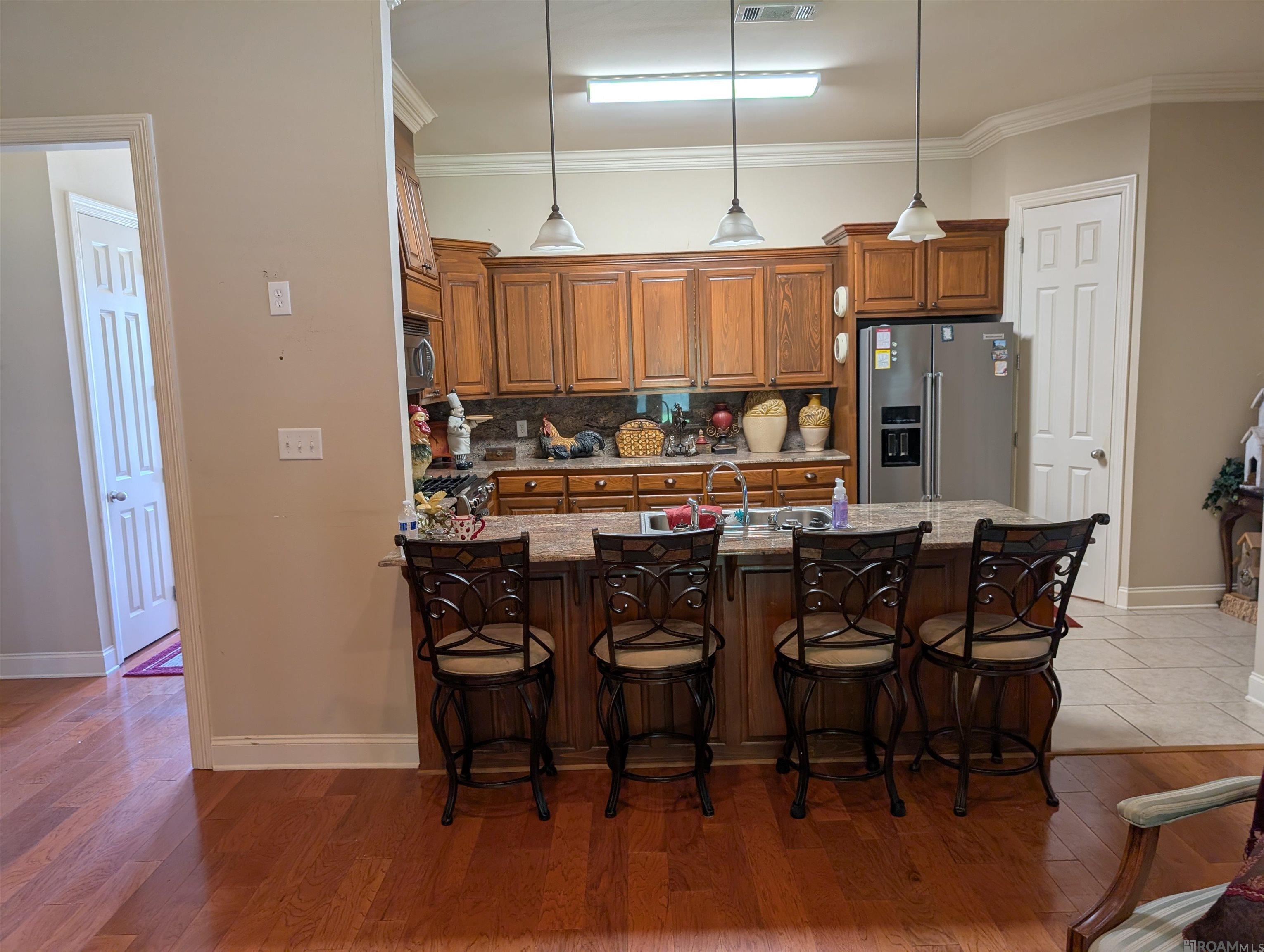 8473 Lemarie Ct, Denham Springs, Louisiana image 2