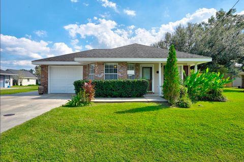 Homes For Sale - 108 Deer Run Dr<br/> Schriever, LA 70395