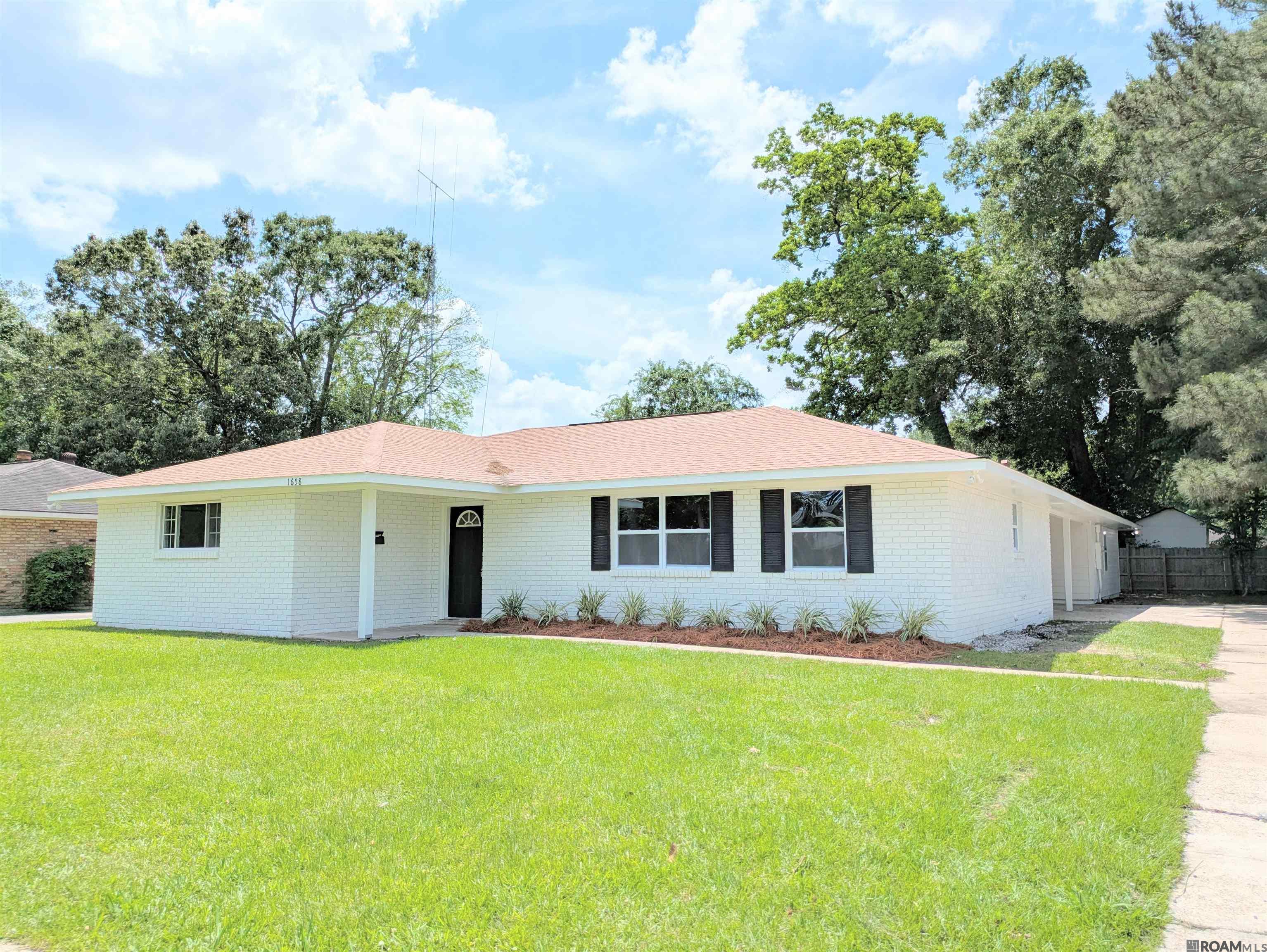 1658 N Bellrose Dr, Baton Rouge, Louisiana image 1