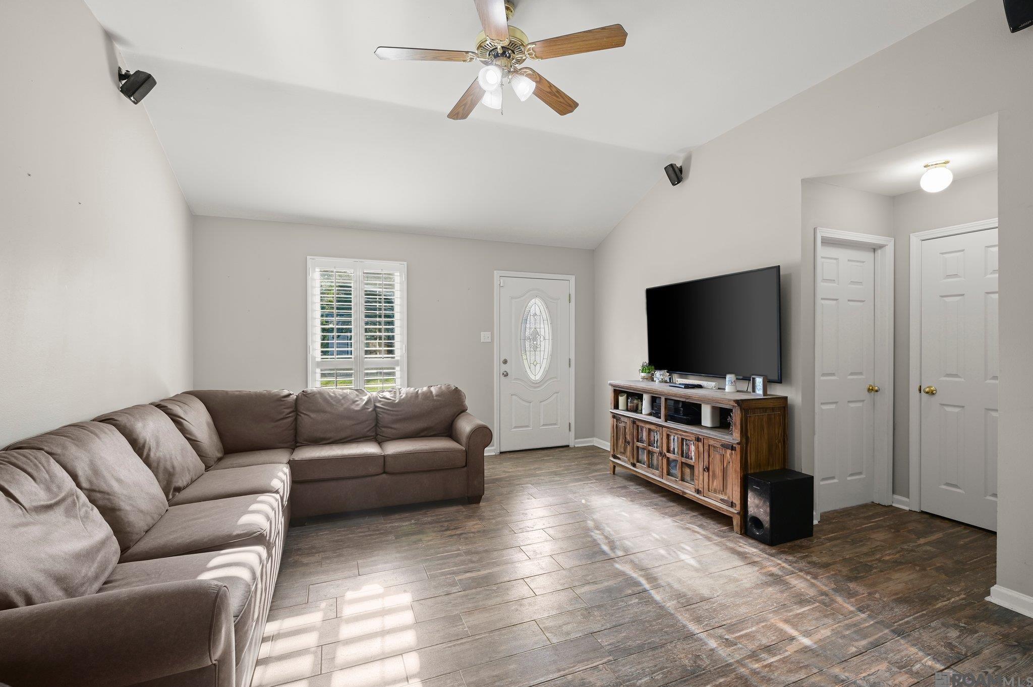 13467 Chase St, Gonzales, Louisiana image 4