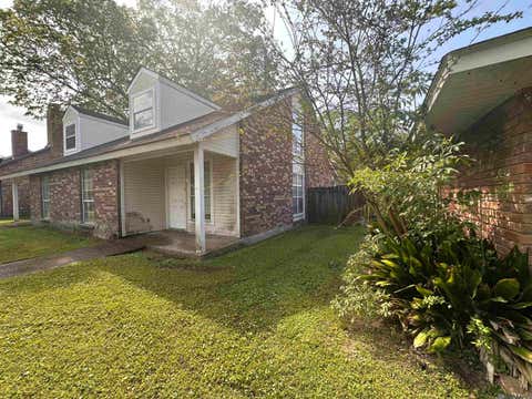 Townhouse For Sale - 1474 Sharlo Ave<br/> Baton Rouge, LA 70820