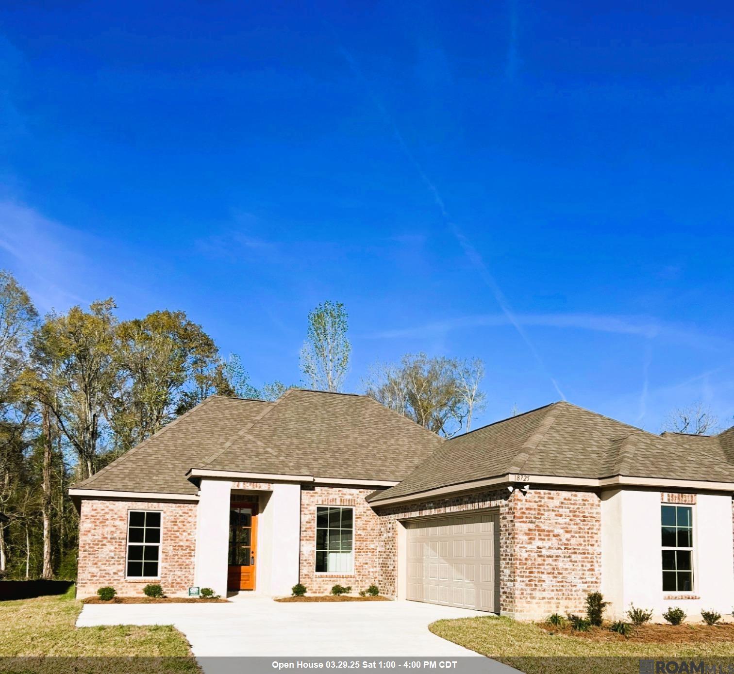 18735 Seabiscuit Ln, Zachary, Louisiana image 1