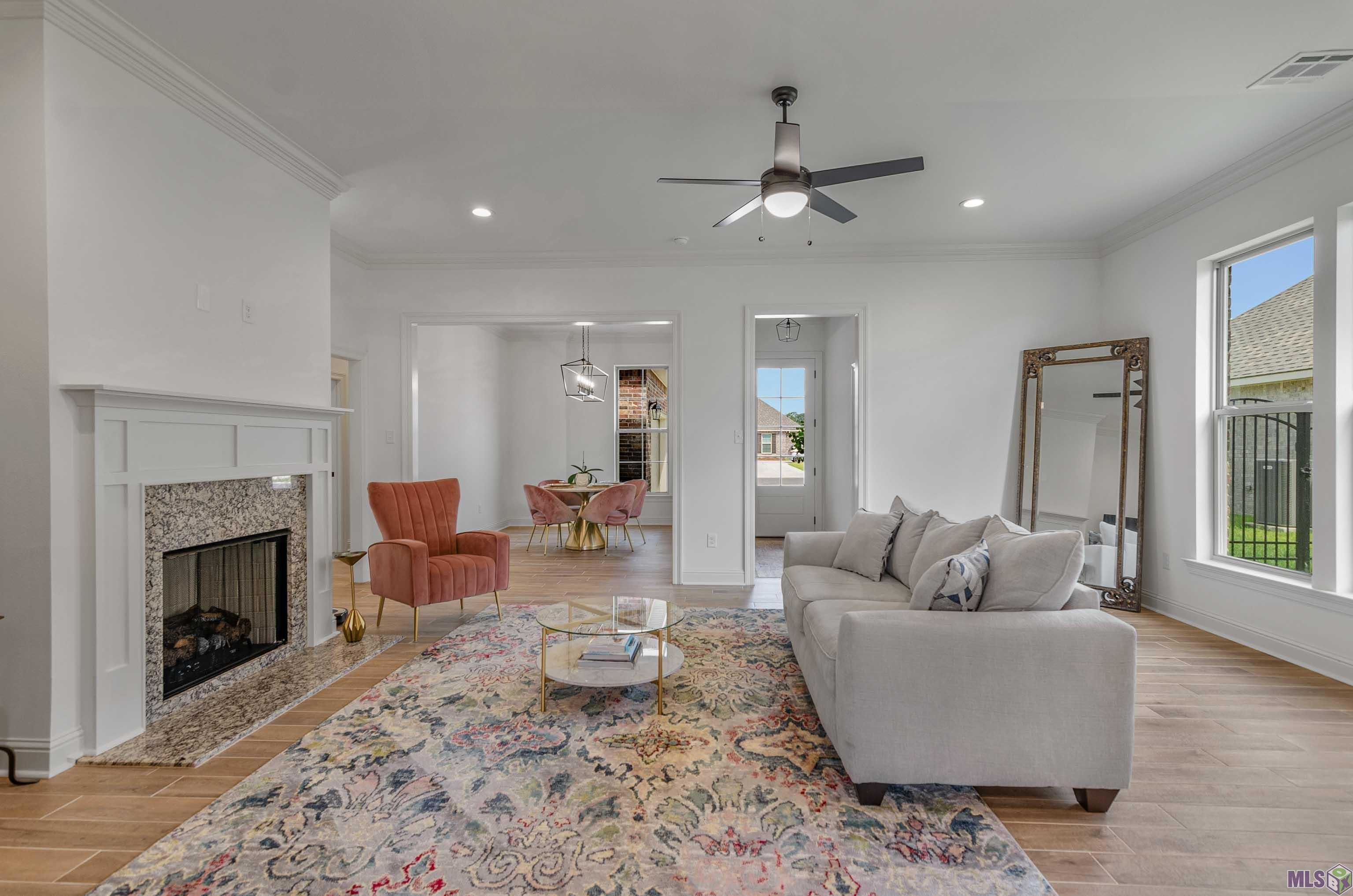 8732 Windlake Dr, Denham Springs, Louisiana image 3