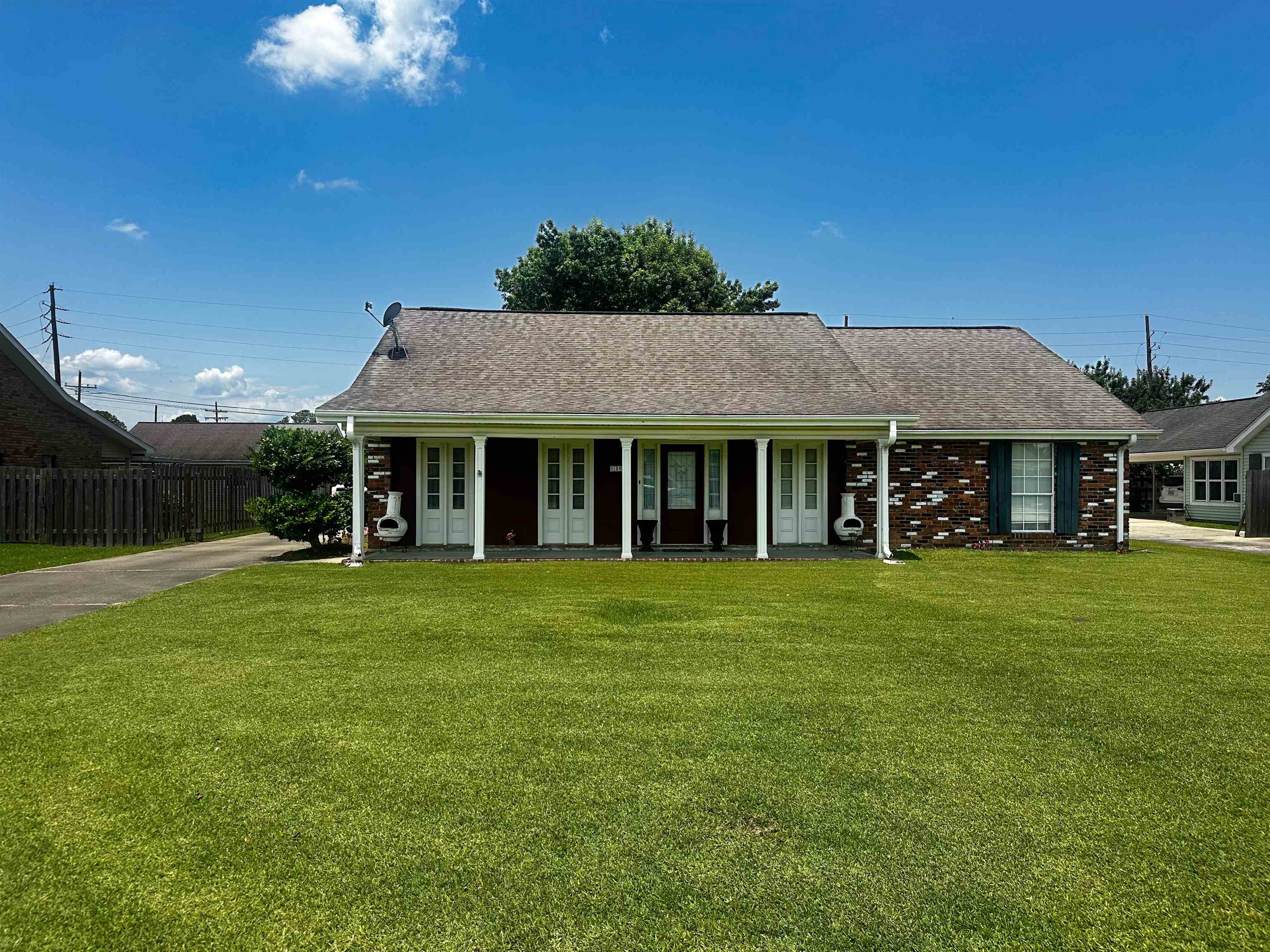 109 Rosedown Dr, Thibodaux, Louisiana image 1