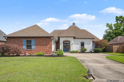 Homes For Sale - 37448 Dutchtown Crossing Ave<br/> Gonzales, LA 70737