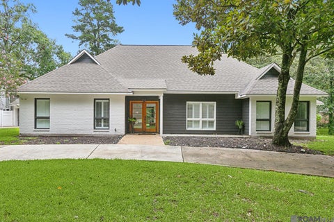 Homes For Sale - 4623 Woodlake Dr<br/> East Baton Rouge County, Baton Rouge, LA 70817