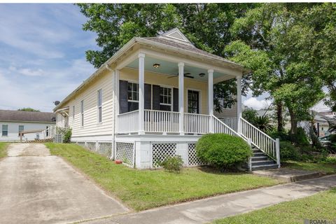 Homes For Sale - 9352 Martinique Dr<br/> Baton Rouge, LA 70810