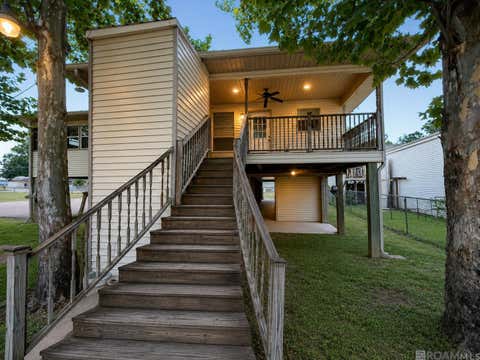 Homes For Sale - 22304 Swan St<br/> Maurepas, LA 70449