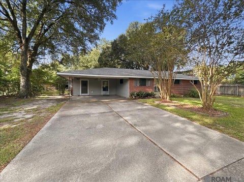 Homes For Sale - 6420 Hooper Rd<br/> East Baton Rouge County, Baton Rouge, LA 70811
