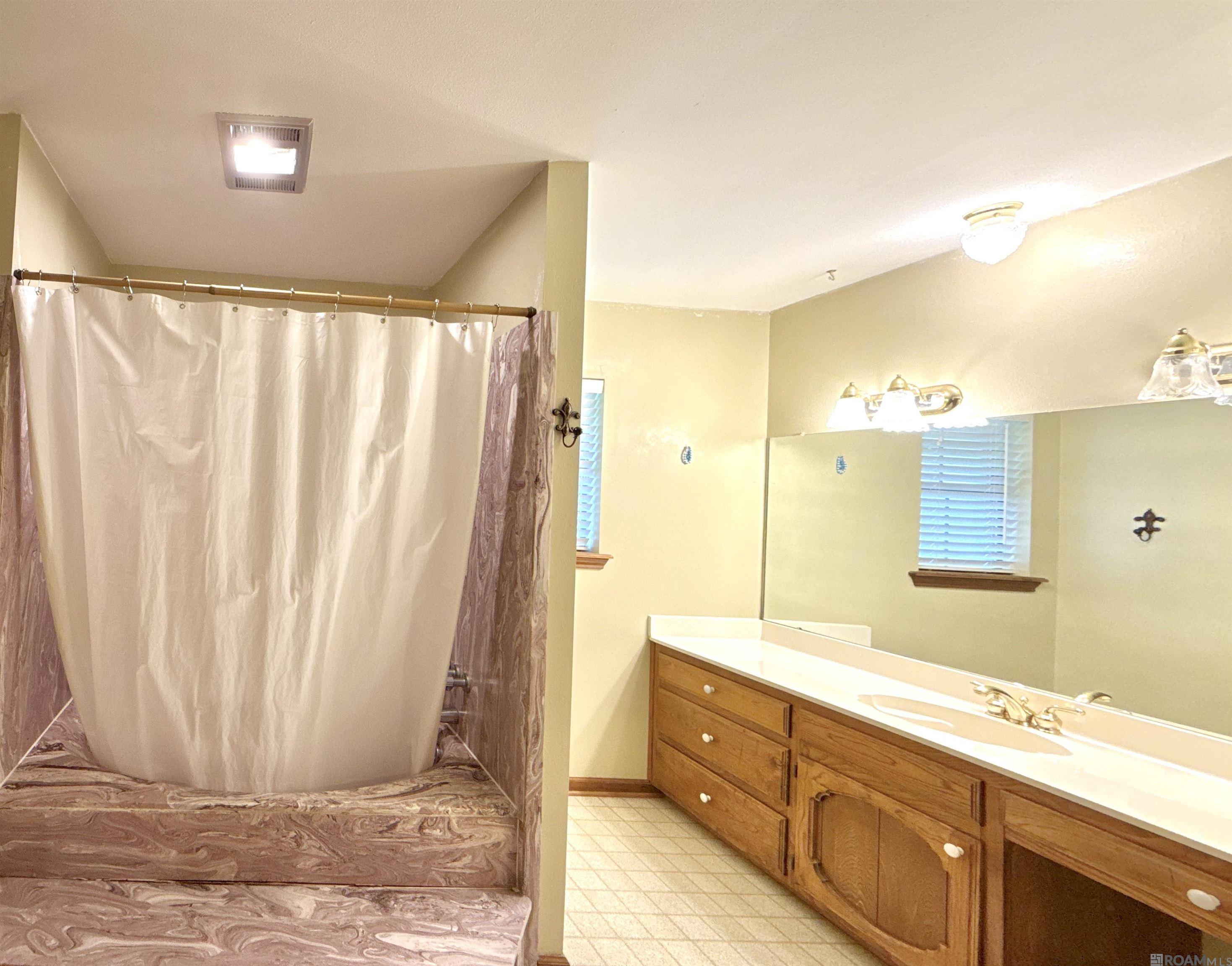 6647 Maple St, Zachary, Louisiana image 17